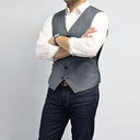 How to wear a casual men's vest.