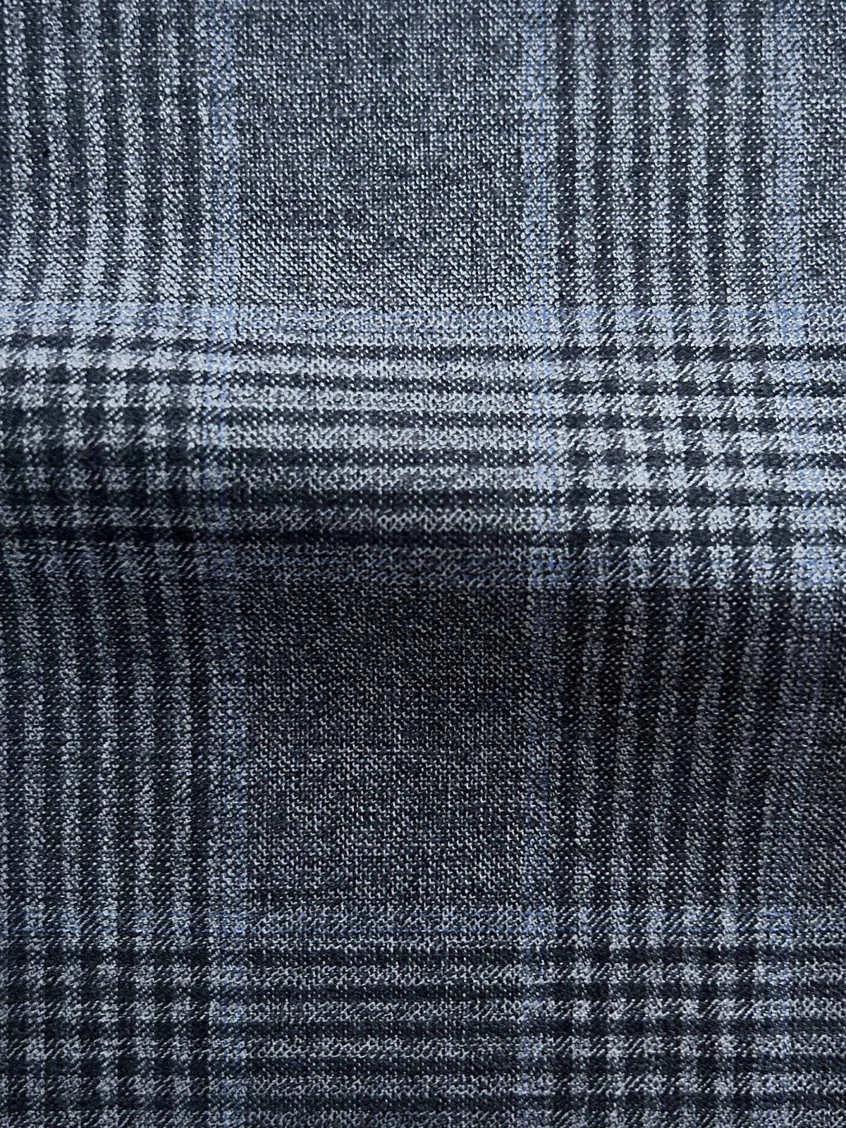 The Reserve Gray Prince of Wales Suit